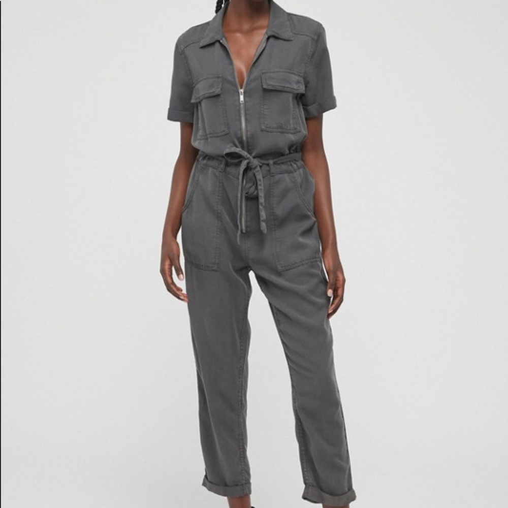 Urban Outfitters Gray Jumpsuit Zip Front Size Medium